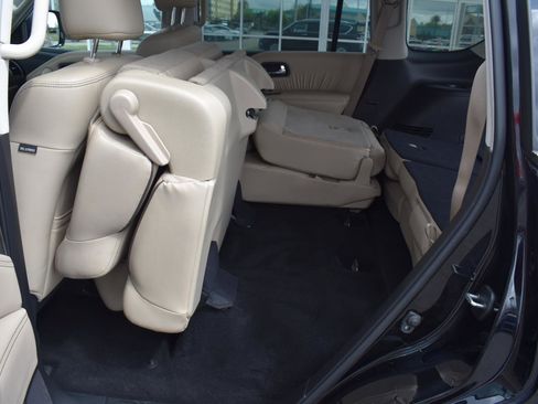 Used 2024 Nissan Armada SV image 63