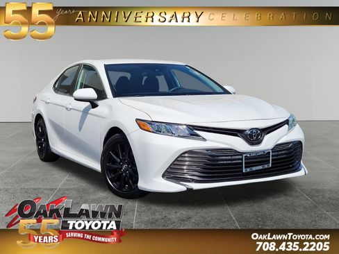 Used 2020 Toyota Camry LE FWD image 1