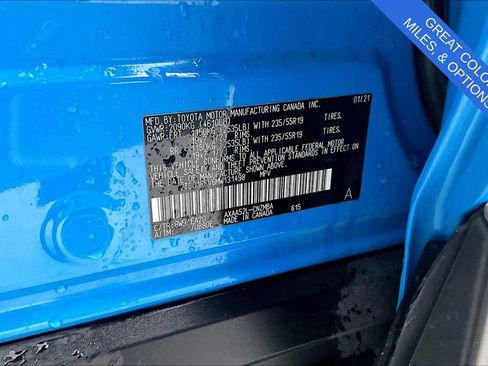 Used 2021 Toyota RAV4 XLE Premium w/ Carpet Mat Package (TMS) image 44