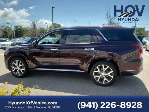 Used 2021 Hyundai Palisade Limited image 9