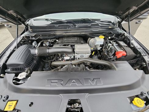 Certified 2024 RAM 1500 Limited image 18