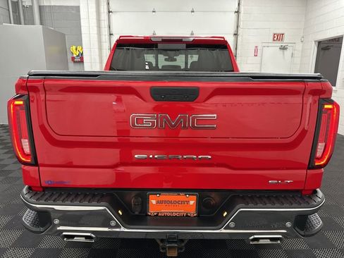 Used 2021 GMC Sierra 1500 SLT w/ SLT Premium Plus Package AWD/4WD image 8