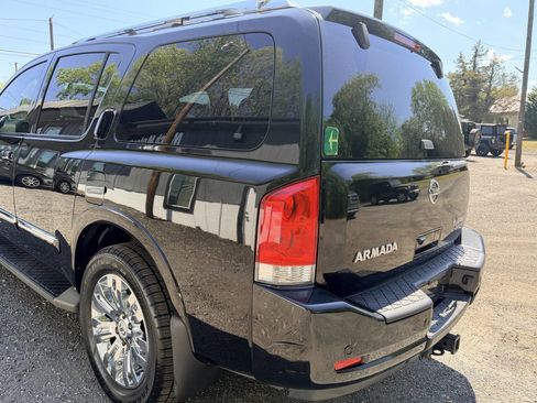 Used 2015 Nissan Armada Platinum w/ 2nd Row Captain Seat Package image 4