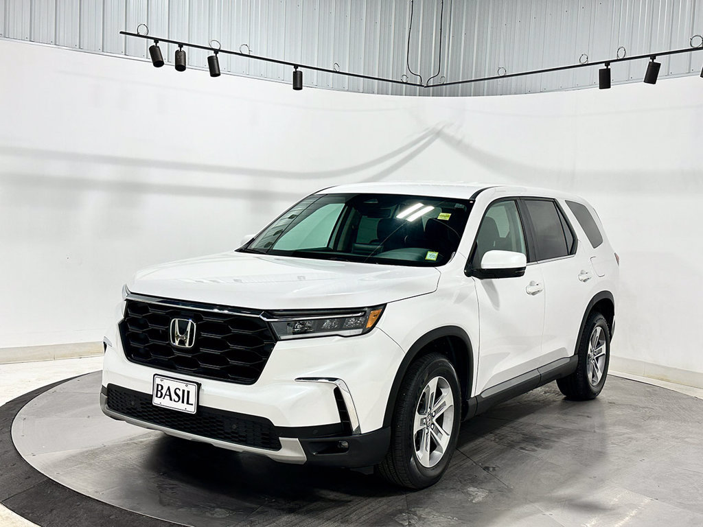 Used 2025 Honda Pilot EX-L image 8