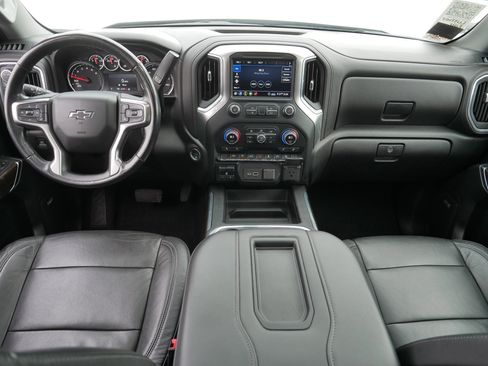 Used 2020 Chevrolet Silverado 1500 LT Trail Boss image 10