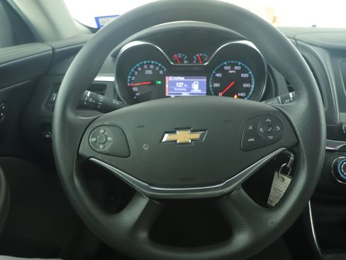 Used 2015 Chevrolet Impala LS image 13