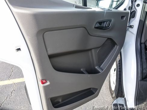 Used 2025 Ford Transit 250 Low Roof w/ Exterior Upgrade Package RWD image 16