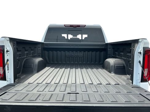 Used 2026 GMC Sierra 1500 AT4 w/ AT4 Premium Package AWD/4WD image 24