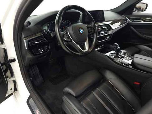Used 2019 BMW 530i xDrive w/ Convenience Package image 15