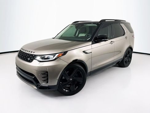 Used 2025 Land Rover Discovery Dynamic SE AWD/4WD image 1
