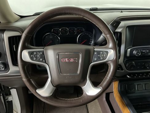 Used 2018 GMC Sierra 1500 SLT AWD/4WD image 25