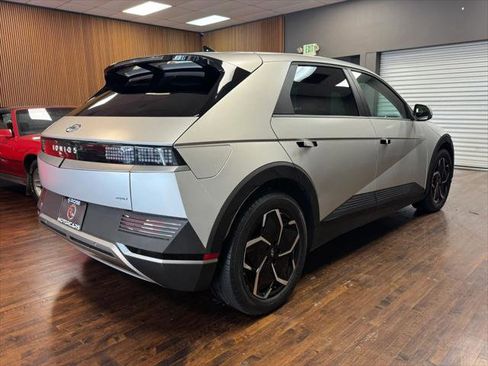 Used 2023 Hyundai Ioniq 5 SEL image 5