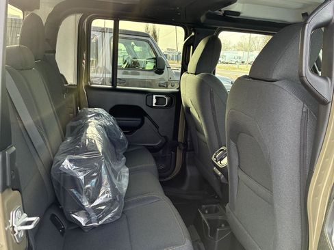 New 2026 Jeep Gladiator Willys image 13