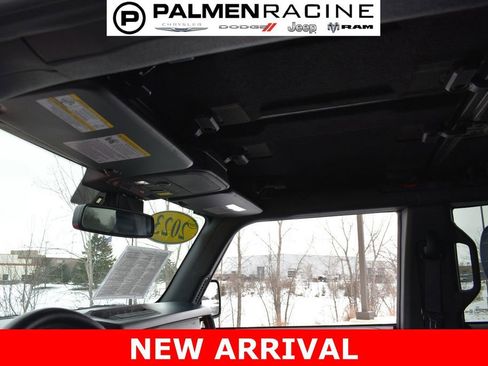 Used 2023 Ford Bronco Heritage Edition image 17