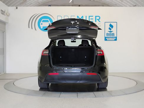 Used 2021 Tesla Model Y 2WD image 37