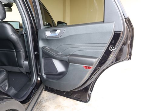 New 2026 Ford Escape SE image 44