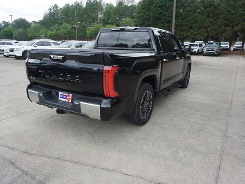 Used 2023 Toyota Tundra Limited AWD/4WD image 22