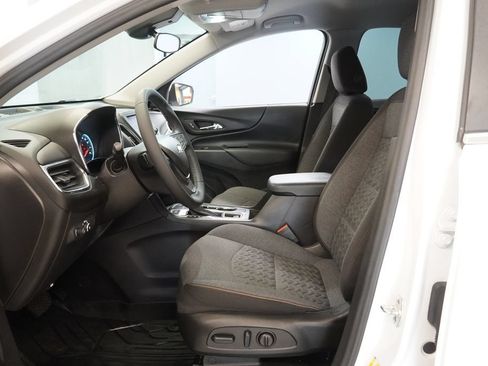 Used 2024 Chevrolet Equinox LT w/ LPO, Floor Liner Package AWD/4WD image 5