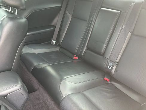 Used 2017 Dodge Challenger R/T Plus RWD image 19