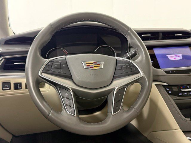 Used 2024 Cadillac XT5 Premium Luxury FWD image 23