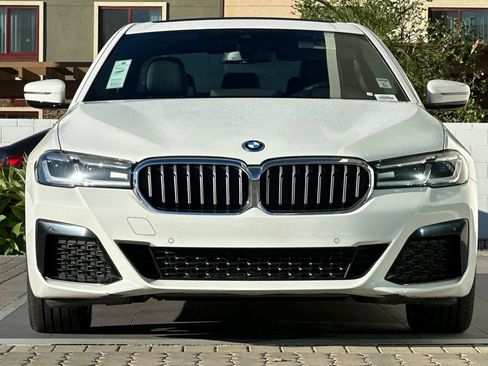 Used 2023 BMW 530e w/ M Sport Package image 8