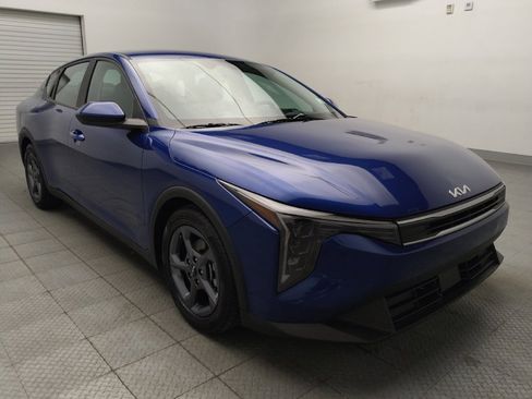 Used 2025 Kia K4 FWD image 13