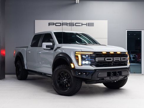 Used 2024 Ford F150 Raptor AWD/4WD image 9