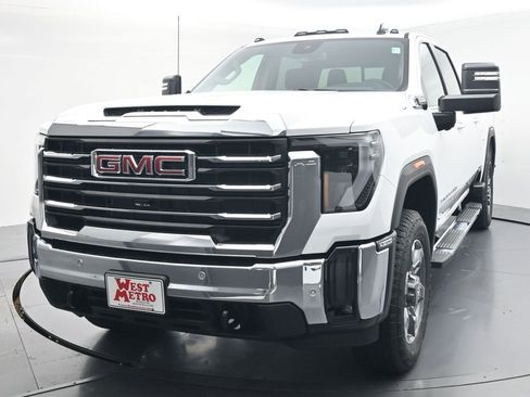 New 2026 GMC Sierra 3500 SLE w/ SLE Value Package image 2