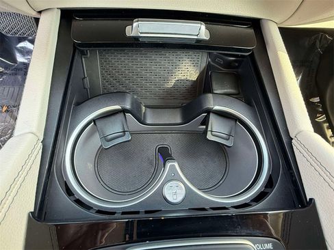 Used 2021 Mercedes-Benz GLS 450 4MATIC image 26