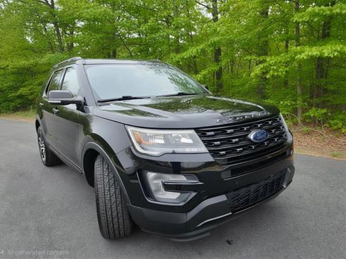Used 2017 Ford Explorer Sport image 1