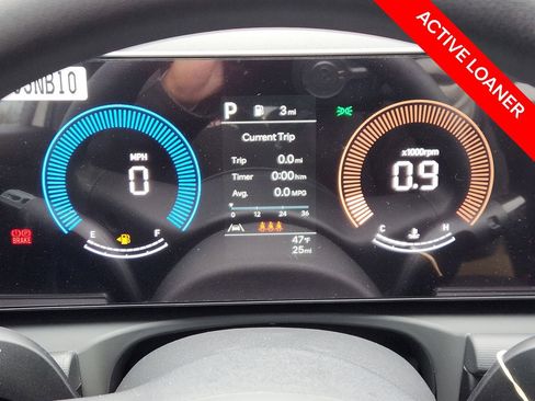 New 2026 Hyundai Santa Cruz SE FWD image 11