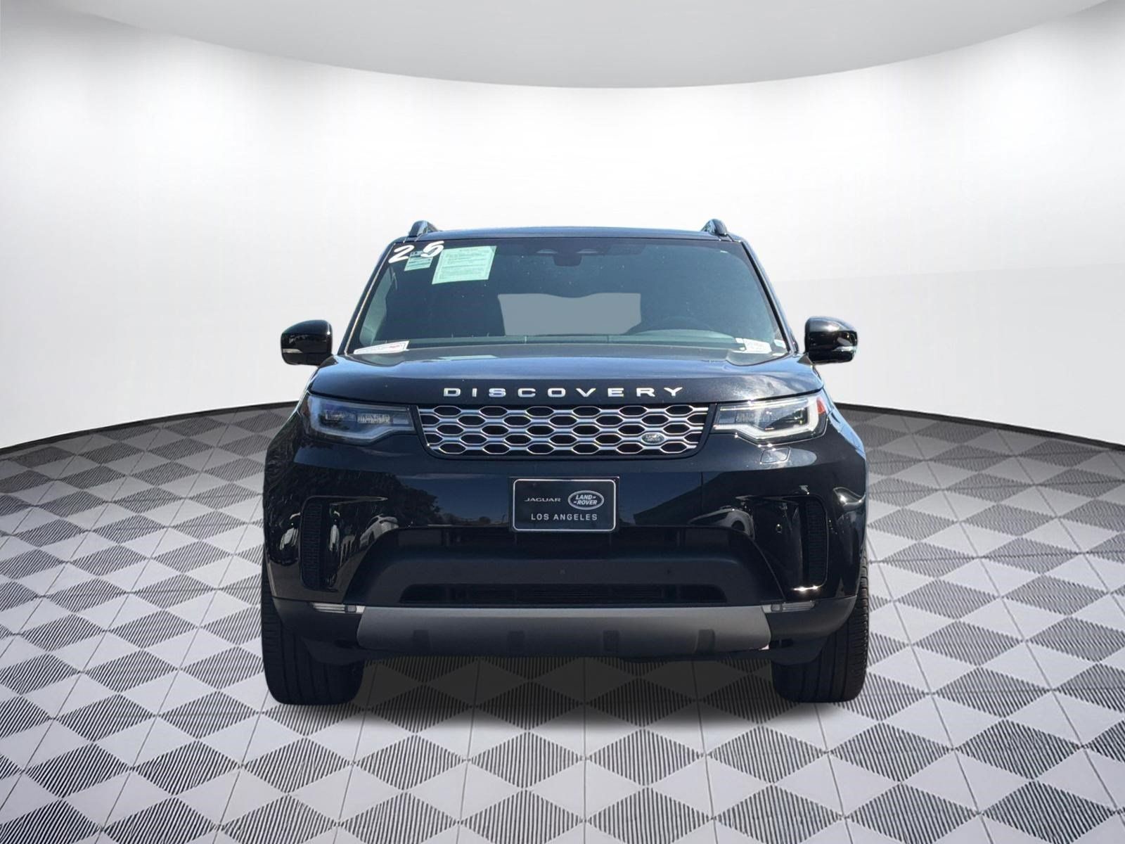 Used 2025 Land Rover Discovery S AWD/4WD image 6