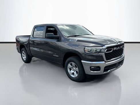 New 2026 RAM 1500 4x4 Crew Cab image 3