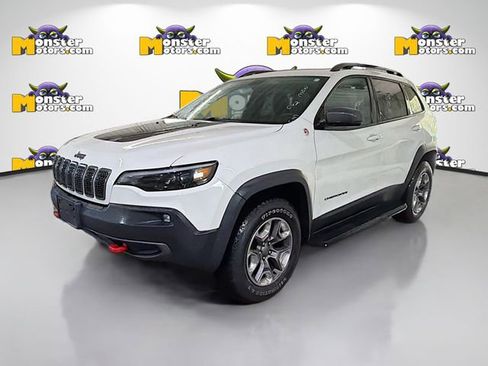 Used 2019 Jeep Cherokee Trailhawk AWD/4WD image 1