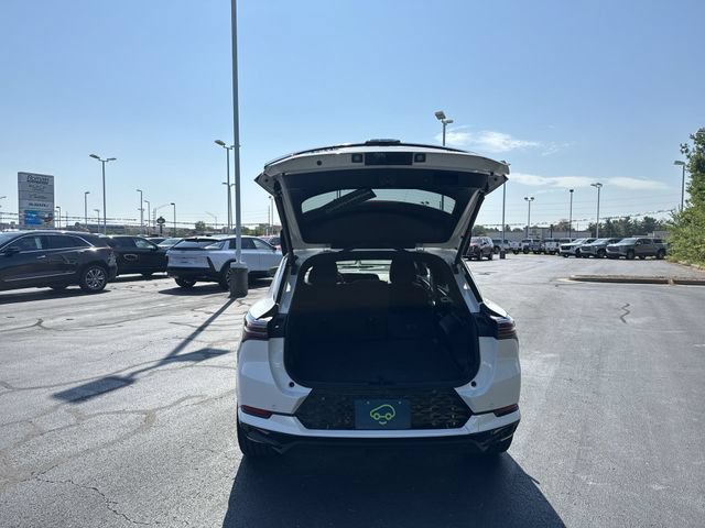 Certified 2024 Chevrolet Equinox EV RS FWD image 17