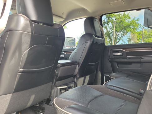 Used 2024 RAM 2500 Laramie AWD/4WD image 15