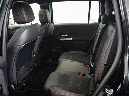 Certified 2022 Mercedes-Benz GLB 35 AMG 4MATIC image 35