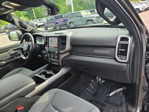 Used 2022 RAM 1500 Big Horn AWD/4WD image 29