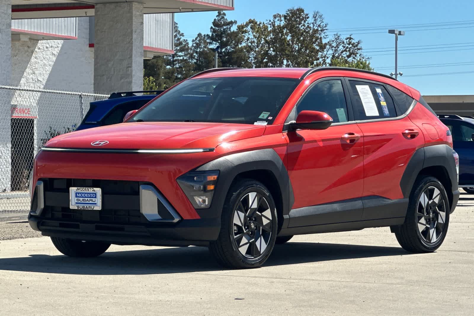 Used 2024 Hyundai Kona SEL FWD image 7