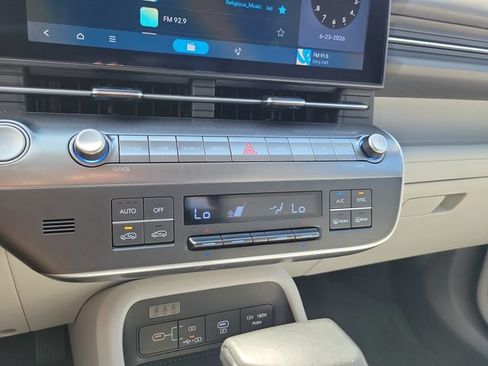 Used 2025 Hyundai Kona SEL FWD image 22