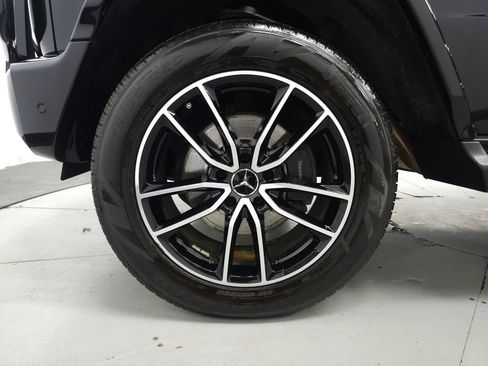 Used 2024 Mercedes-Benz G 550 image 33