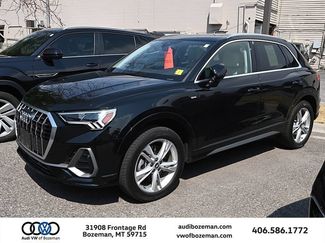 Used 2022 Audi Q3 2.0T Premium Plus AWD/4WD video 1