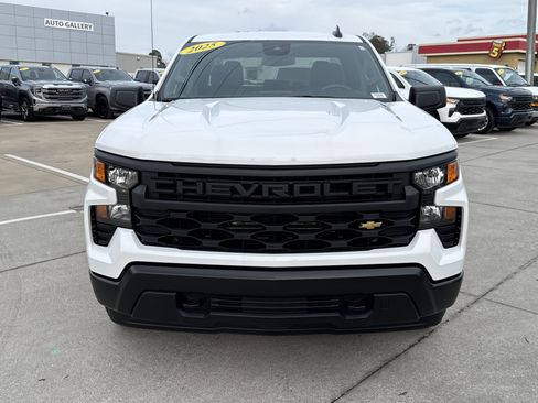 Used 2025 Chevrolet Silverado 1500 W/T w/ WT Value Package image 2