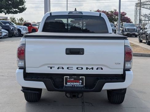 Used 2023 Toyota Tacoma TRD Sport AWD/4WD image 7