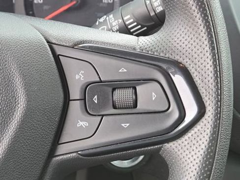 Used 2023 Chevrolet TrailBlazer LT FWD image 19
