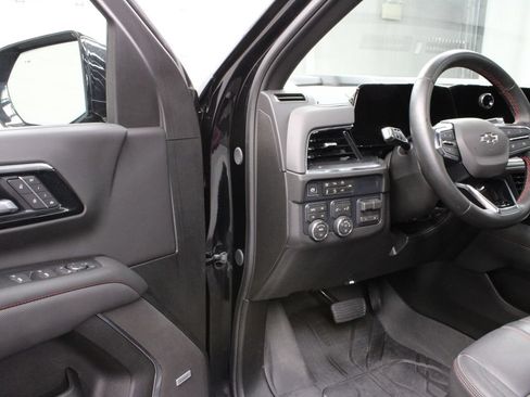 Used 2026 Chevrolet Tahoe RST w/ RST Capability Package AWD/4WD image 62