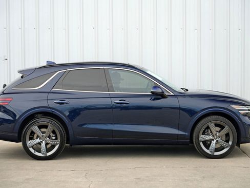 Used 2022 Genesis GV70 3.5T Sport w/ Sport Prestige Package image 54