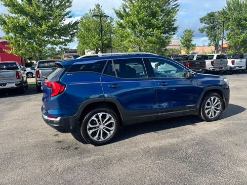 Used 2020 GMC Terrain SLT w/ Preferred Package AWD/4WD image 5