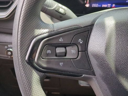 Used 2025 Chevrolet TrailBlazer LT AWD/4WD image 20
