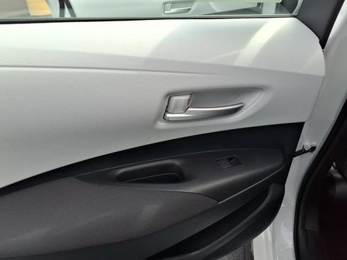 New 2026 Toyota Corolla SE FWD image 6